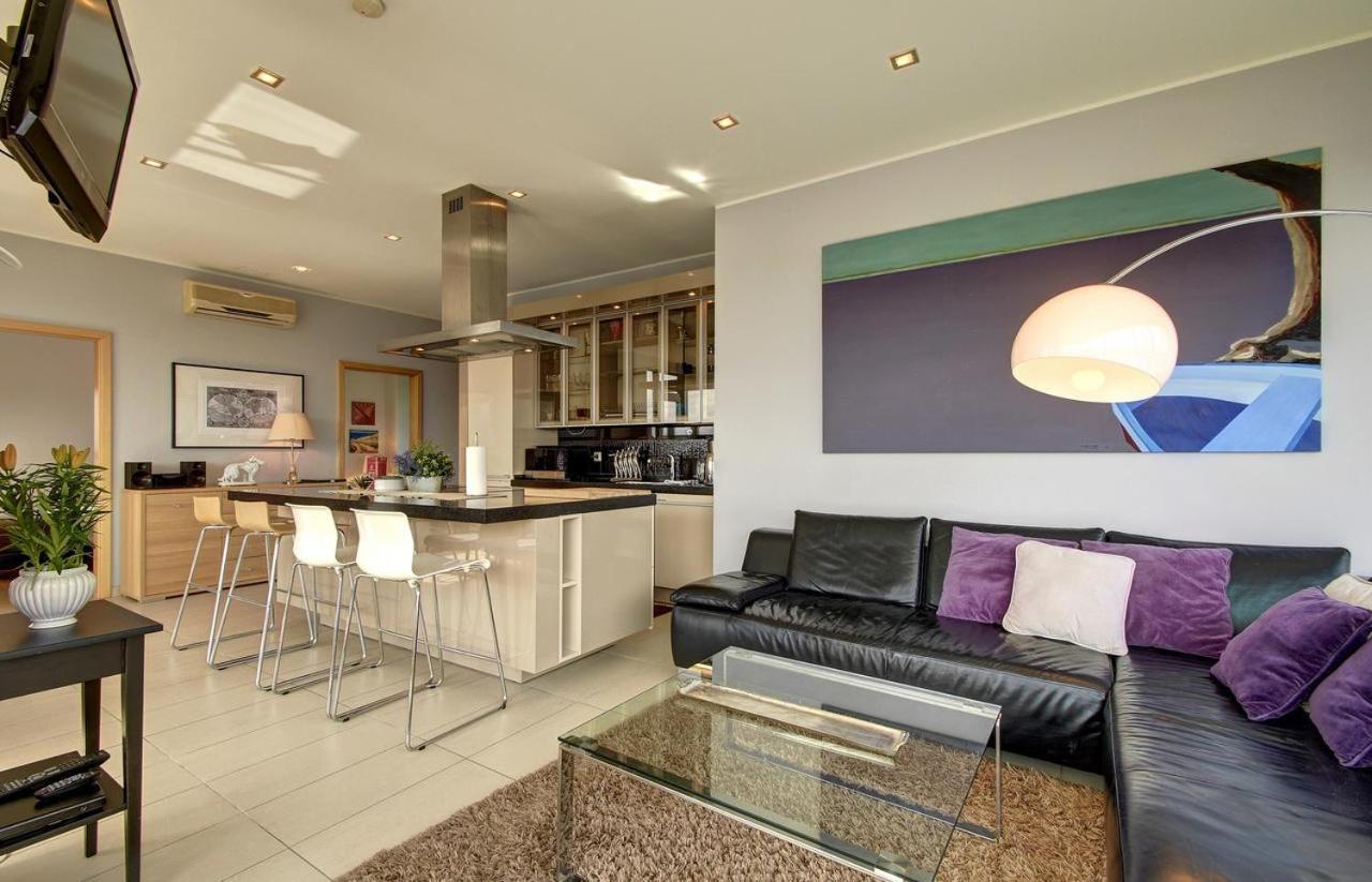 Helios Luxury Apartment In Vilnius Skyscraper ภายนอก รูปภาพ